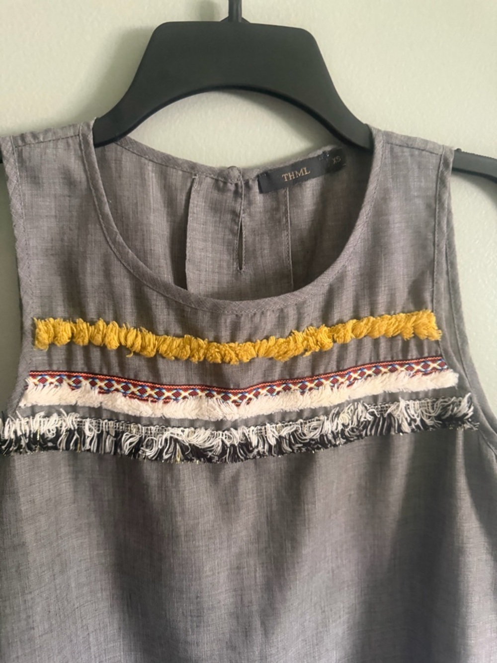 Anthropology THML Gray Boho Fringe sleeveless top size XS - Picture 2 of 9